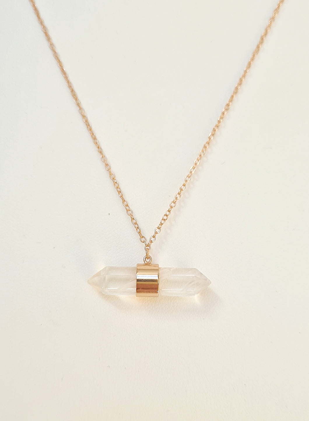 QUEENA Clear Quartz Necklace